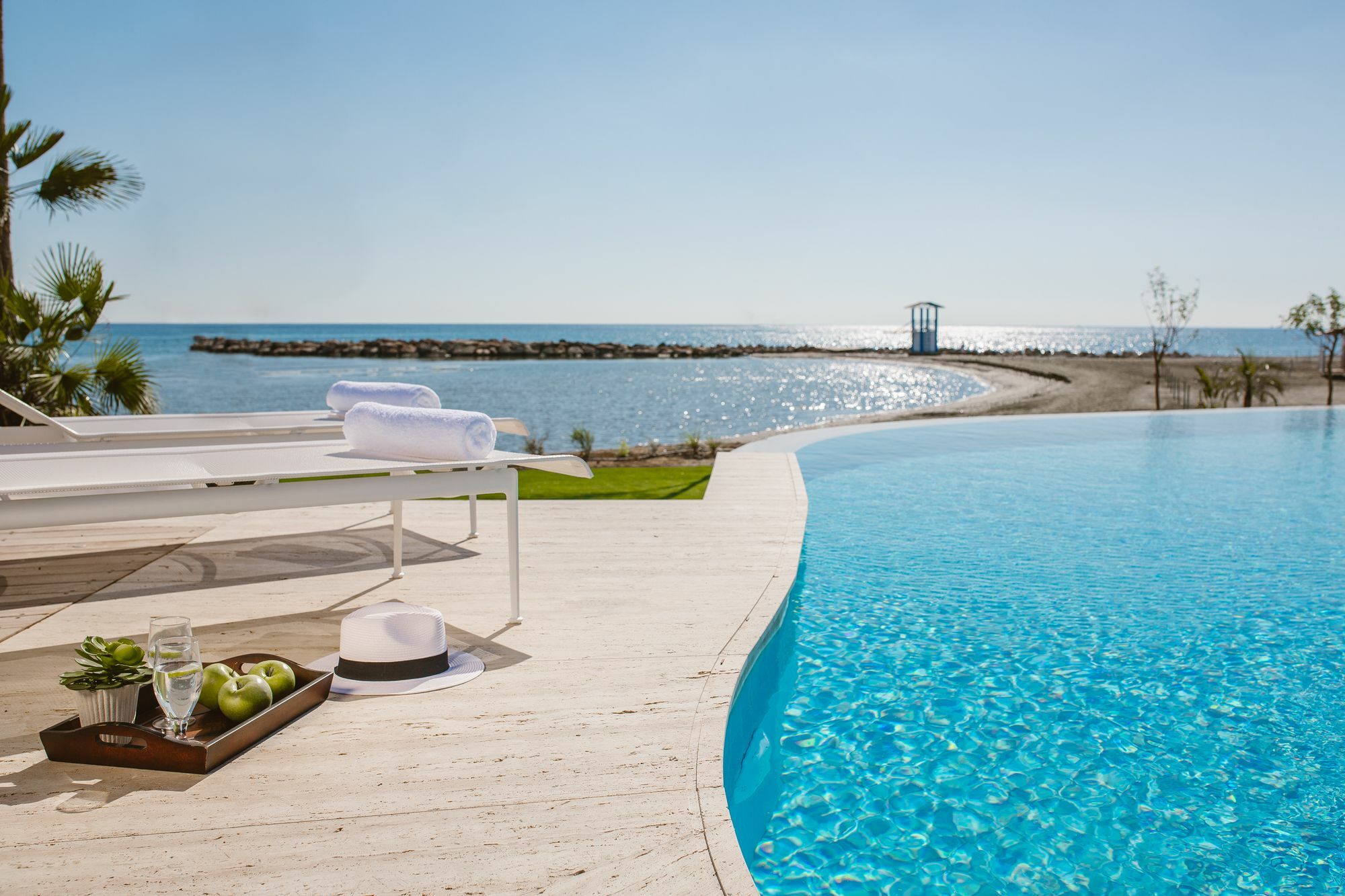 Lebay Beach Hotel Larnaca Exterior photo